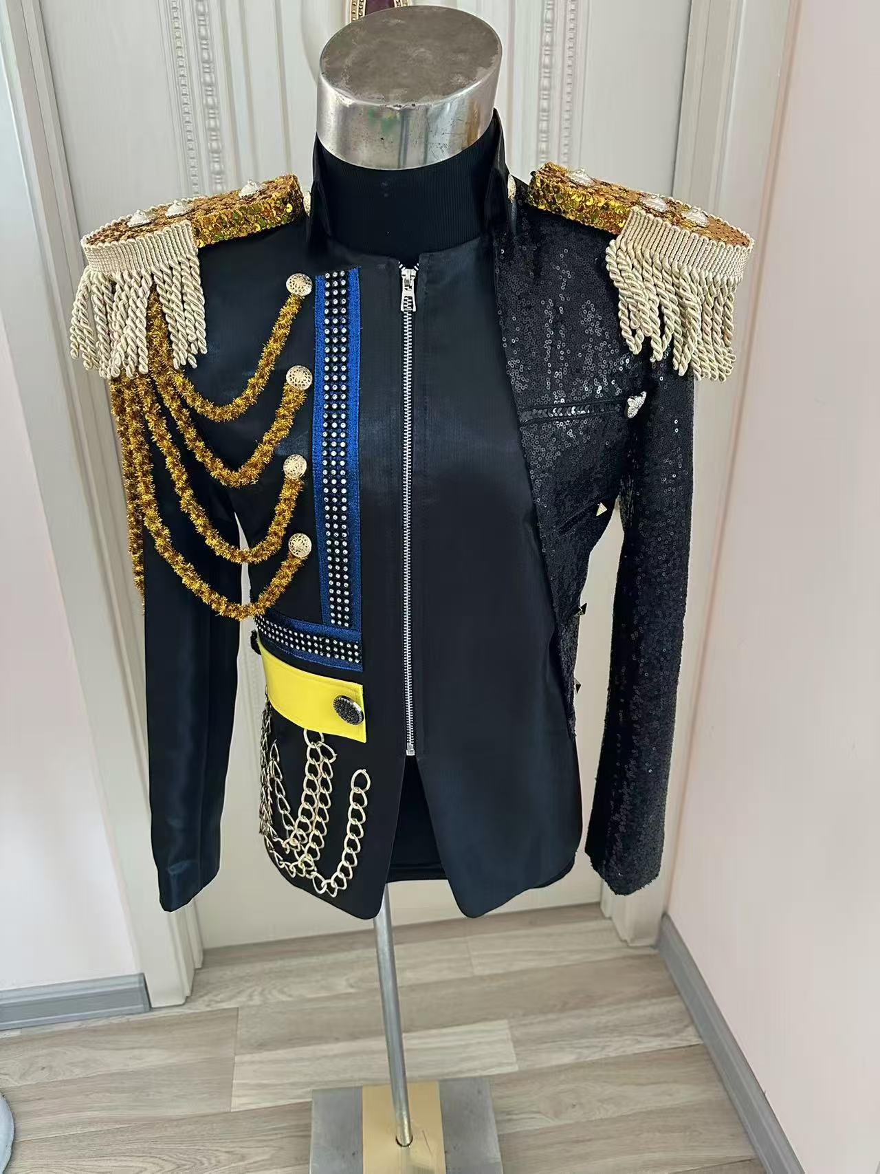Men'S Formal Wear For A Wedding - Nuovi uomini nappa giacca reale festa