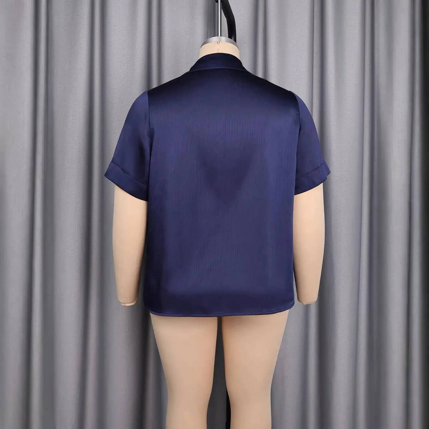 Top da donna in raso con fiocc - Satin Bow Tie recensione e prezzo