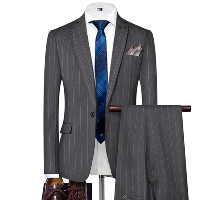 Abiti da Uomo a Righe Grigio/N - Men'S Formal Wear For A Wedding recensione e prezzo