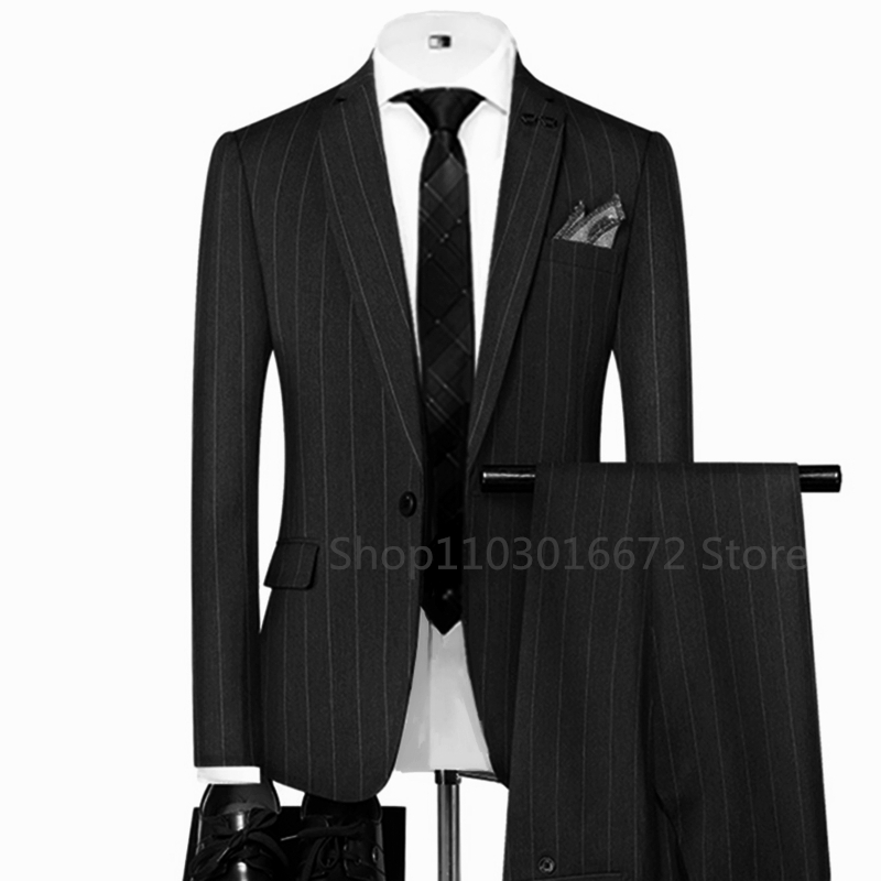 Abiti da Uomo a Righe Grigio/N - Men'S Formal Wear For A Wedding recensione e prezzo