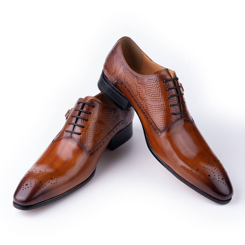 Scarpe da uomo di successo Bus - Men'S Formal Wear For A Wedding recensione e prezzo