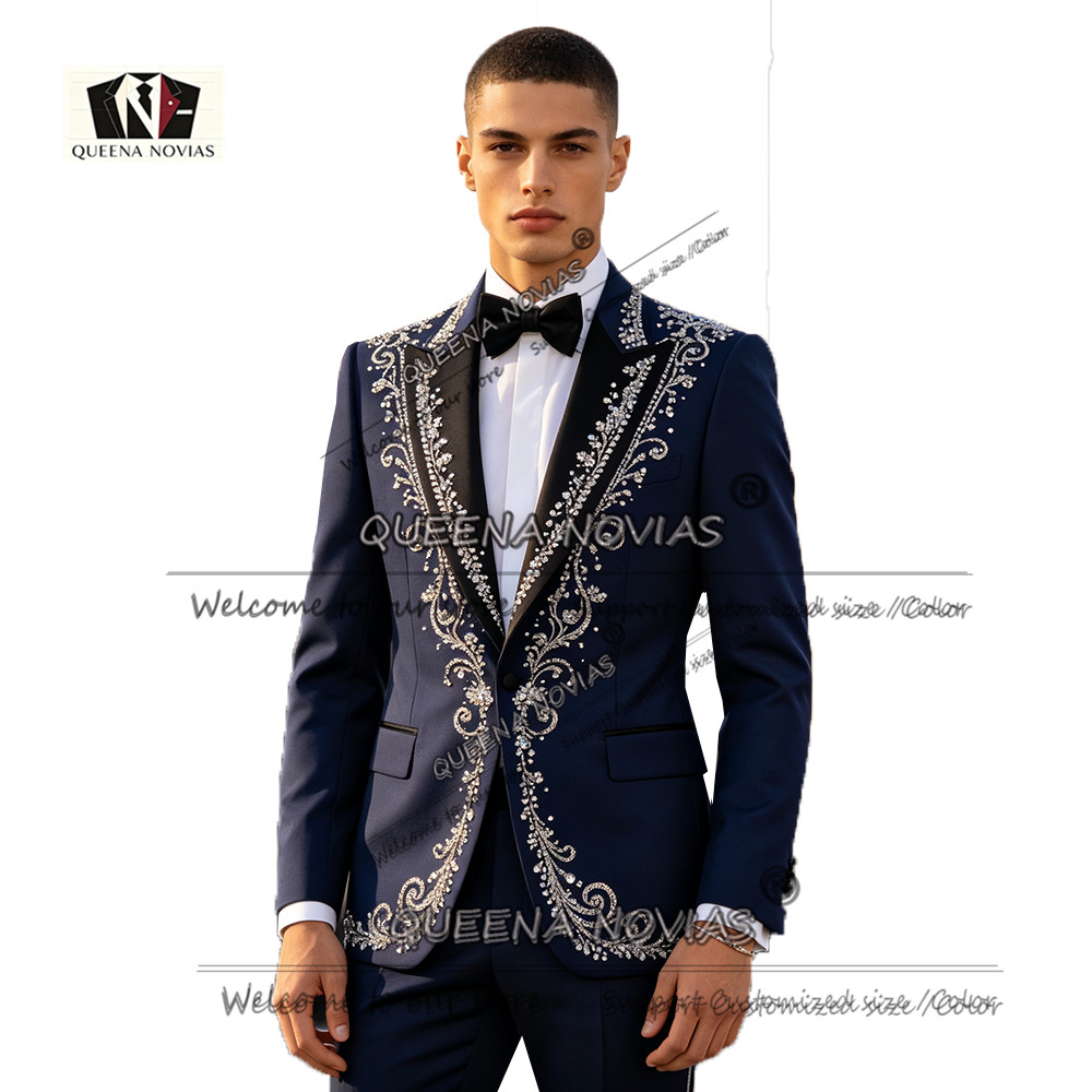 Abito da Uomo Elegante, Comple - Men Formal Wear For Dinner recensione e prezzo