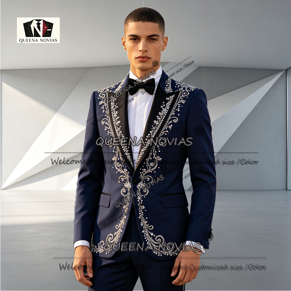 Abito da Uomo Elegante, Comple - Men Formal Wear For Dinner recensione e prezzo