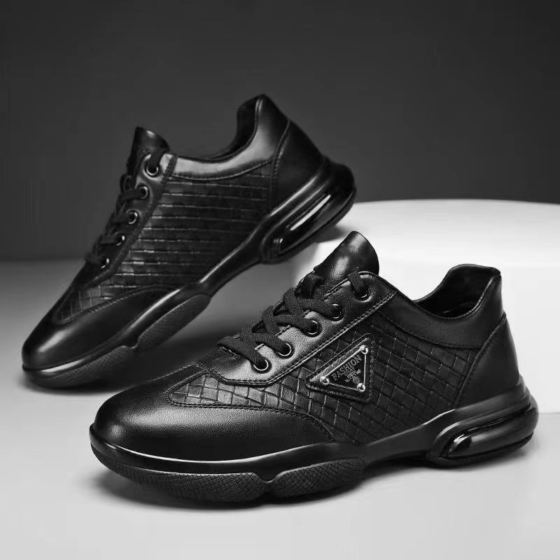 Nuove Scarpe da Uomo in Pelle  - Men Formal Wear For Summer recensione e prezzo